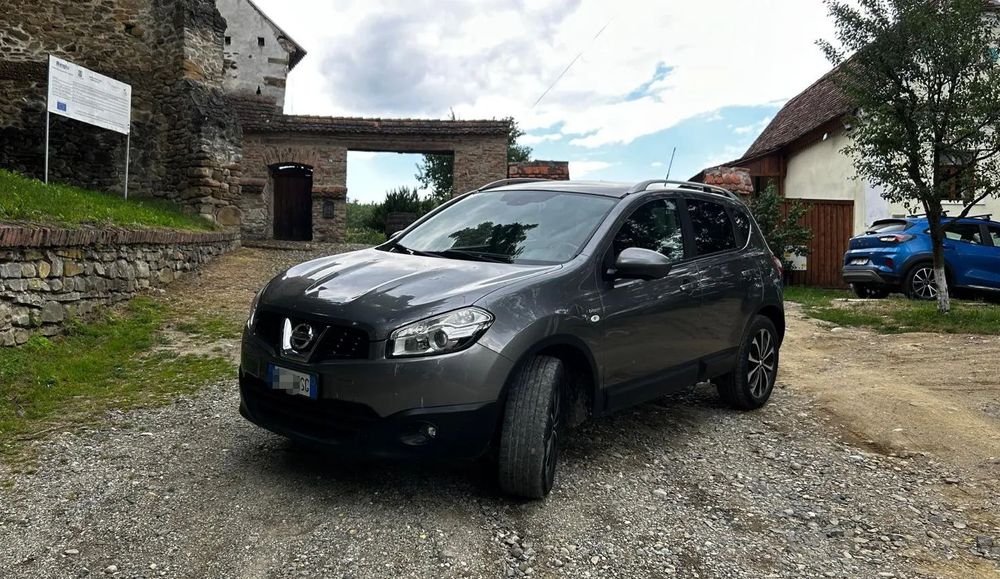 Nissan Qashqai 1.5 dci / adus recent in tara