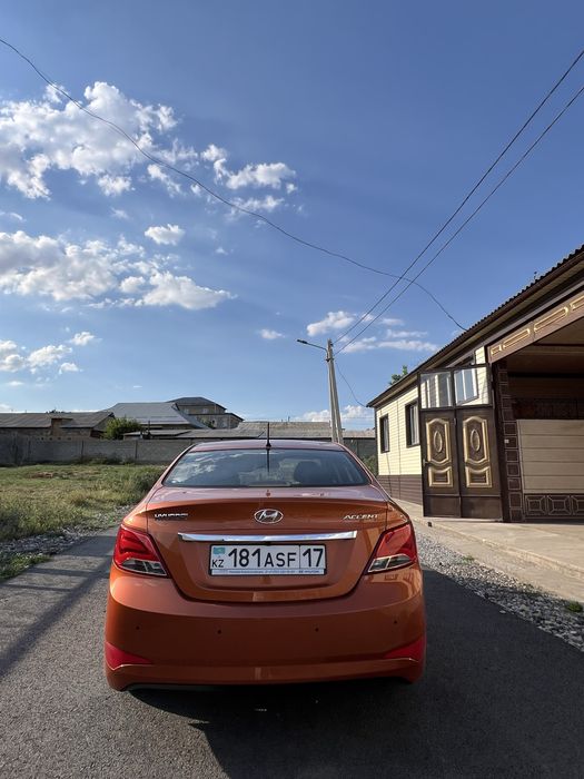 Продается Hyundai accent 2014год