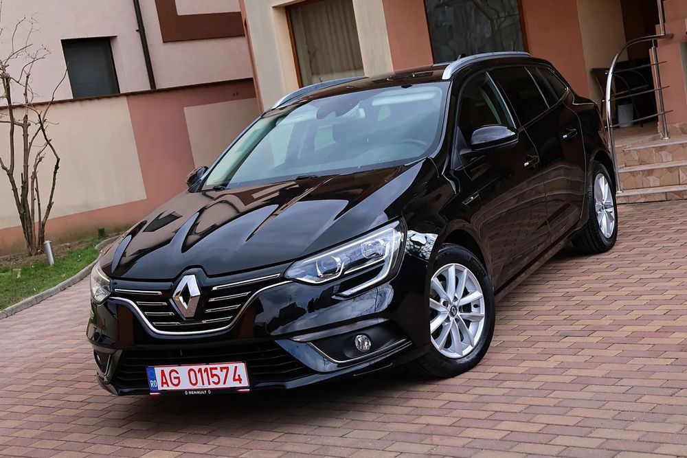 Renault Megane Faruri led/BOSE 2017/piele/line assist/side assist/