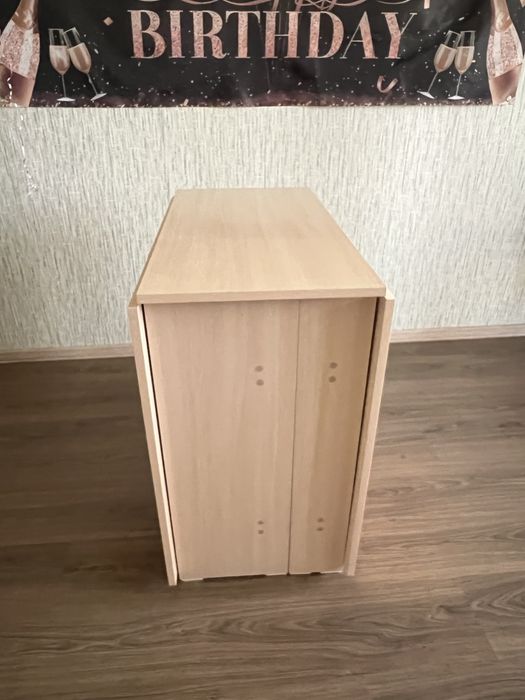 Посуда    Стол  раздвижной