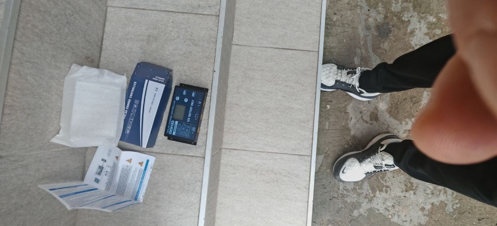 Соларен контролер solar controller