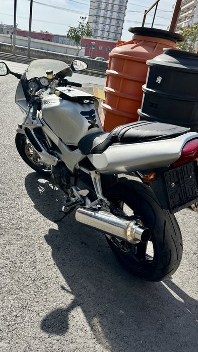 Honda VTR 1000 Firestorm an 1999