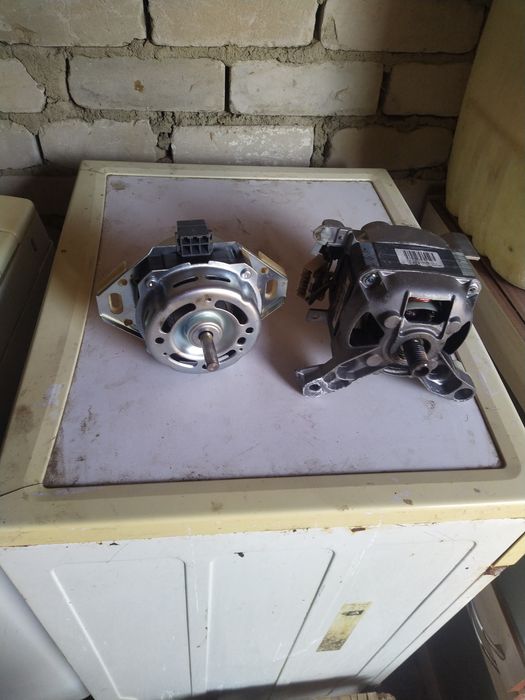 Продам двигатель от стеральной машинки