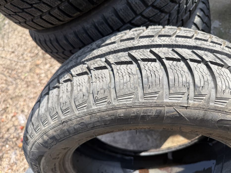 225/55 R16 , 1 штук