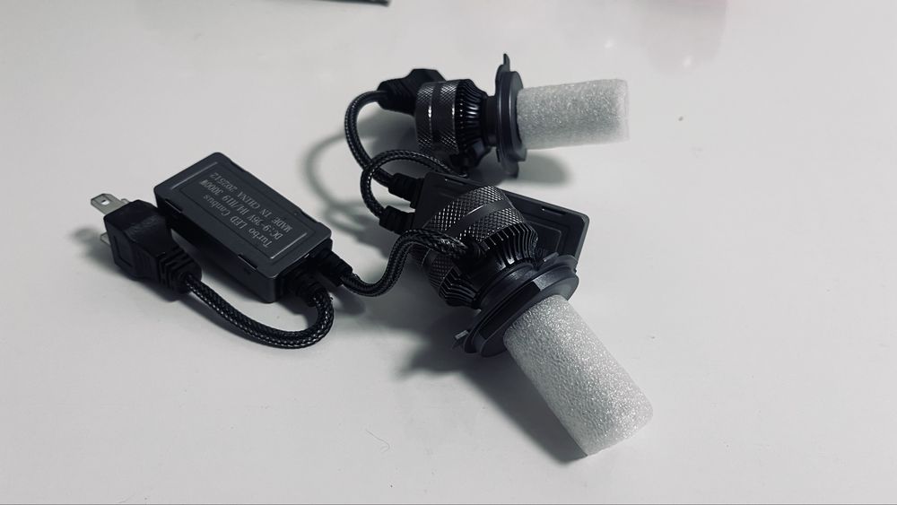 Продам led лампы Н4