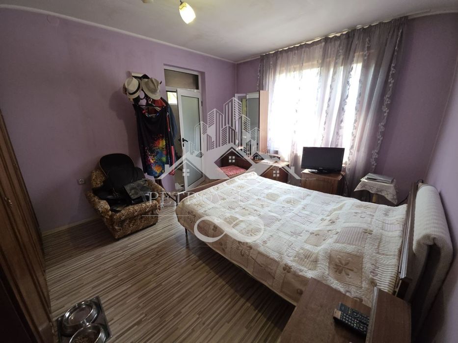 Продава се Къща в Велинград - 172 кв.м за 1510 €/кв.м - Снимка #2