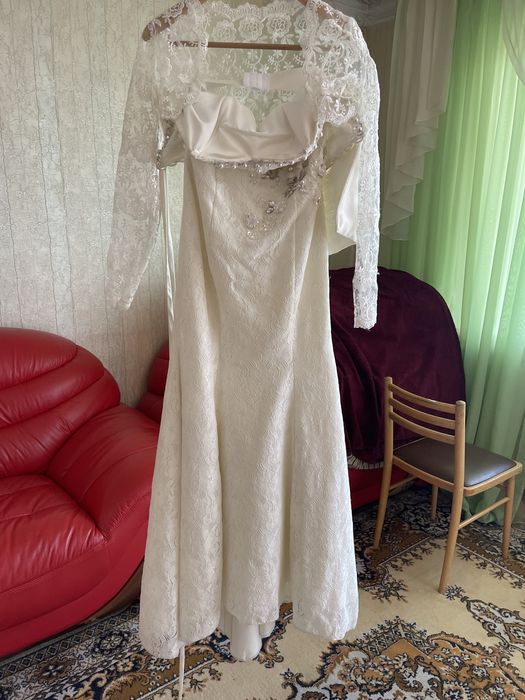 Продам красивое свадебное платье