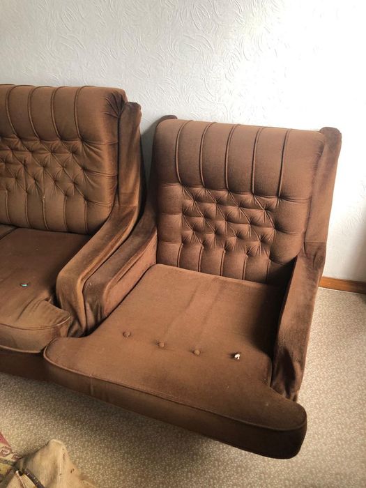 Мягкая мебель для зала