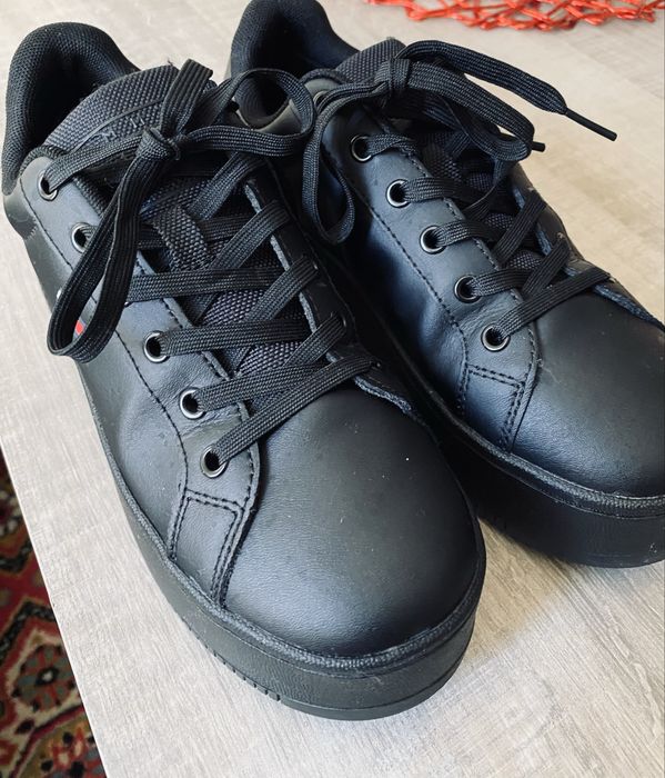 Tomyy Hılfiger черни  дамски обувки