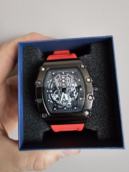 Часовник Marc Malone