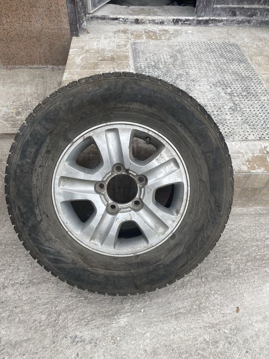Диск с резиной 265/70/17
