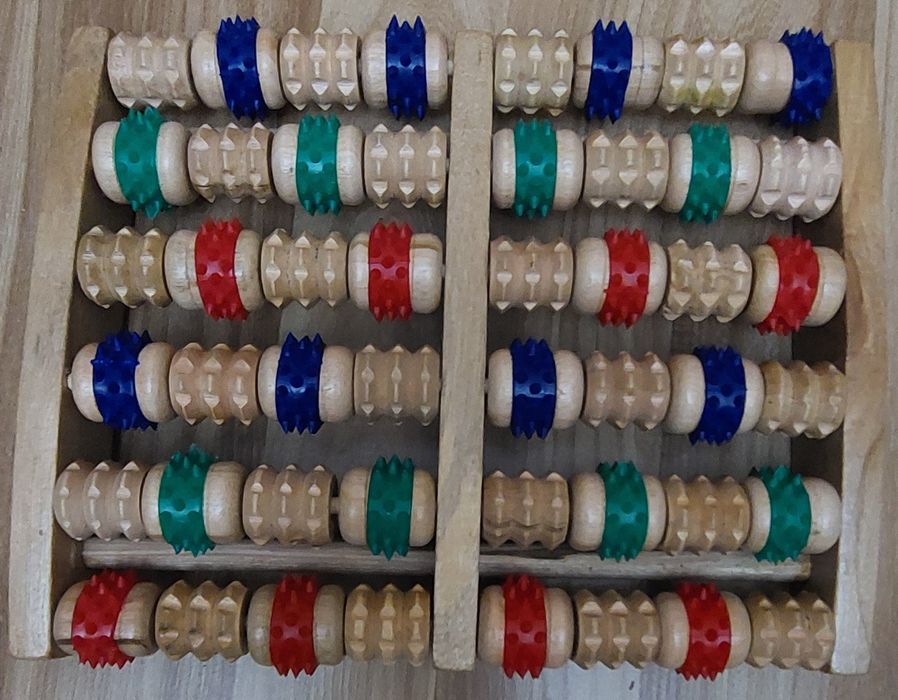 Массажер для ног и тела