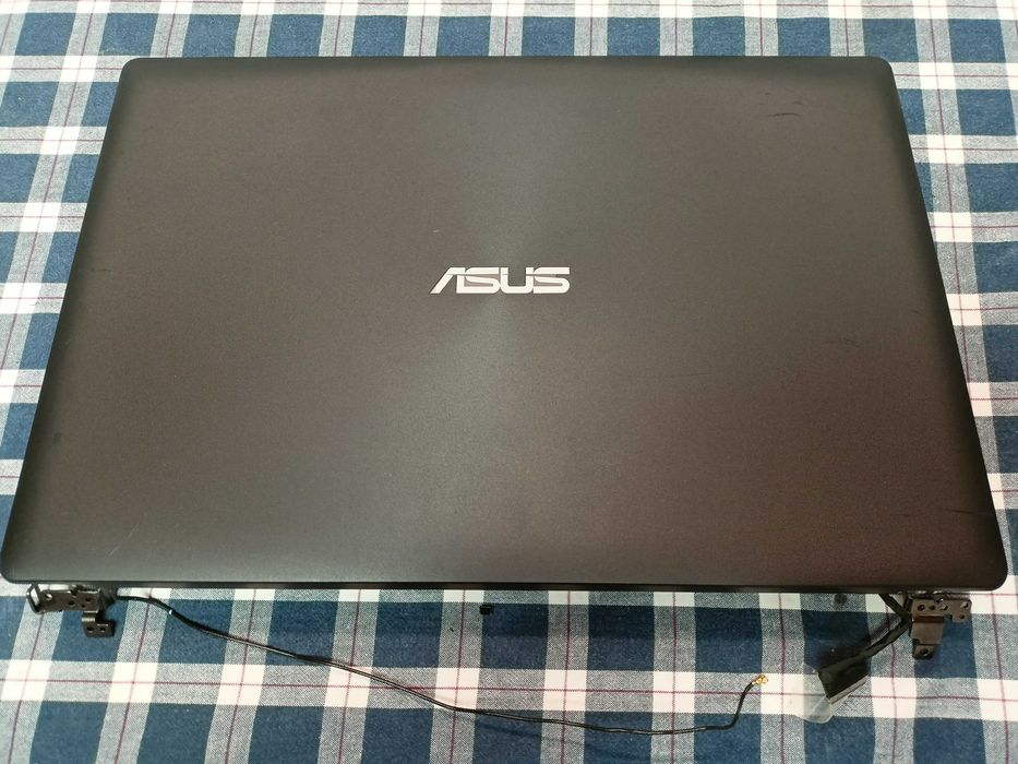 Elemente Asus R515M P553M