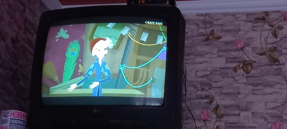 Продам телевизор