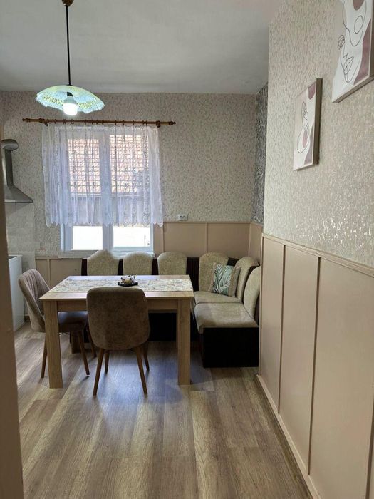 Двустаен апартамент в ж.к. Горна Баня.