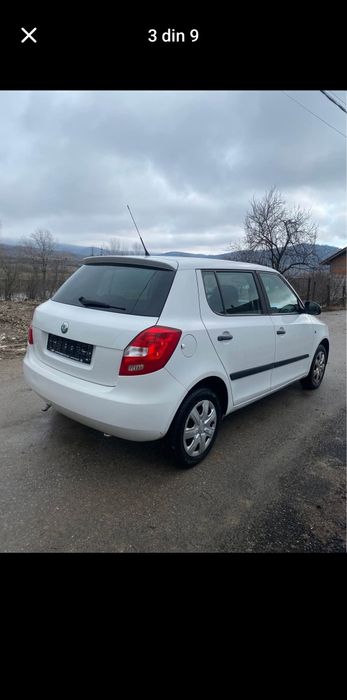 Vând Skoda Fabia