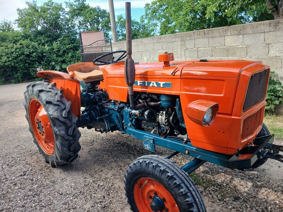 Vând tractor Fiat 315 35 cp adus recent Italia