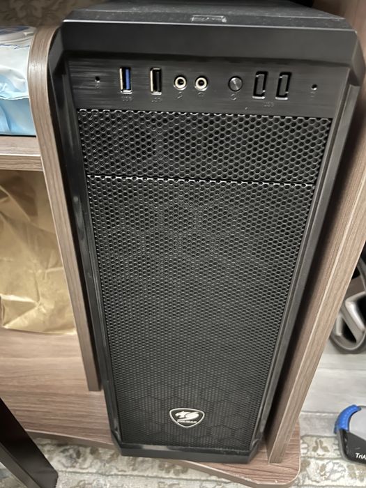 Компьютер с полной комплектацией