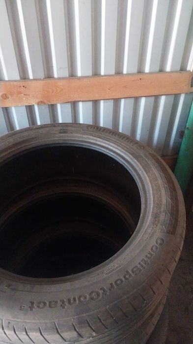 Продам шины размер 235/55 R 19 V