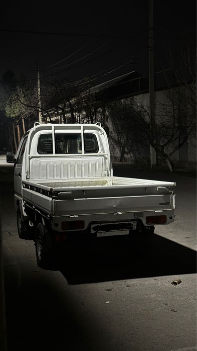 Labo moshinasini sotaman