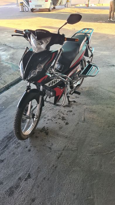 Мопед 110 сотилади