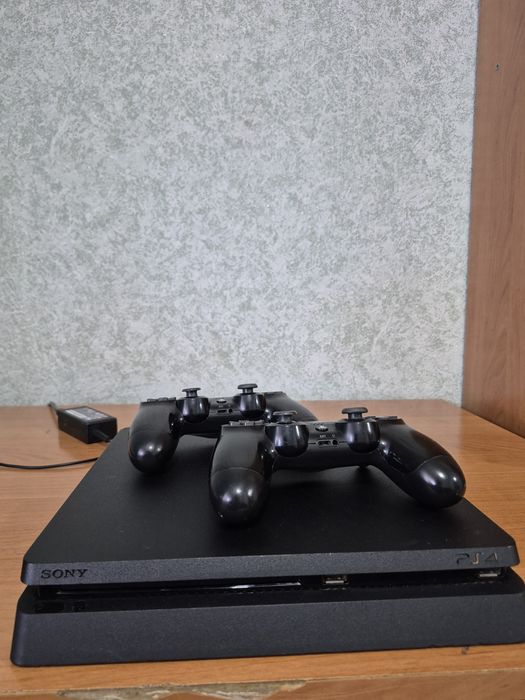 Sony playstation 4 slim 1tb