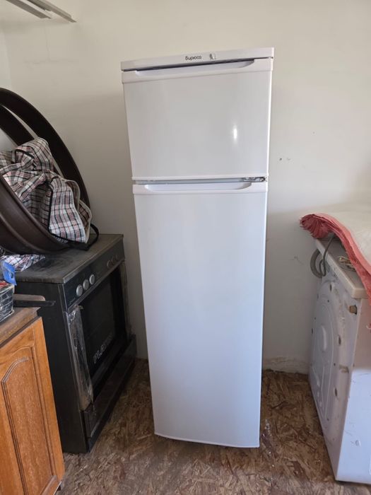 Холодильник БИРЮСА