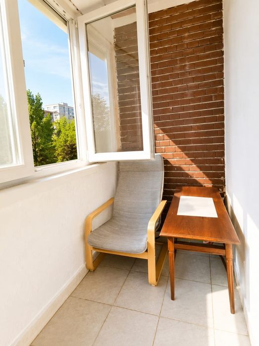 PROPRIETAR – Garsonieră dublă, Decomandată, Confort 1 Sporit, 40 mp – Drumul Taberei  langa metrou – 2.200 lei/lună