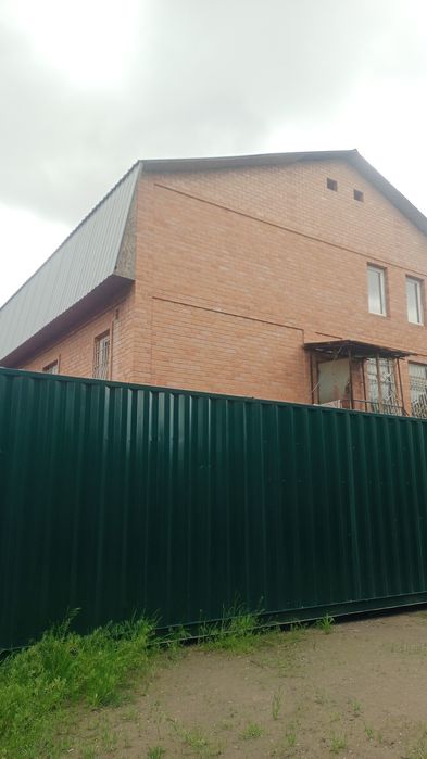 Продам дом,особняк