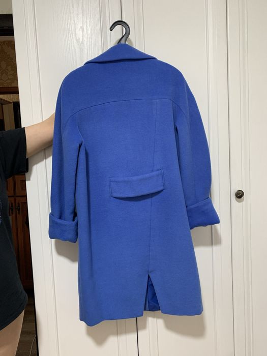 Пальто срочно продаю