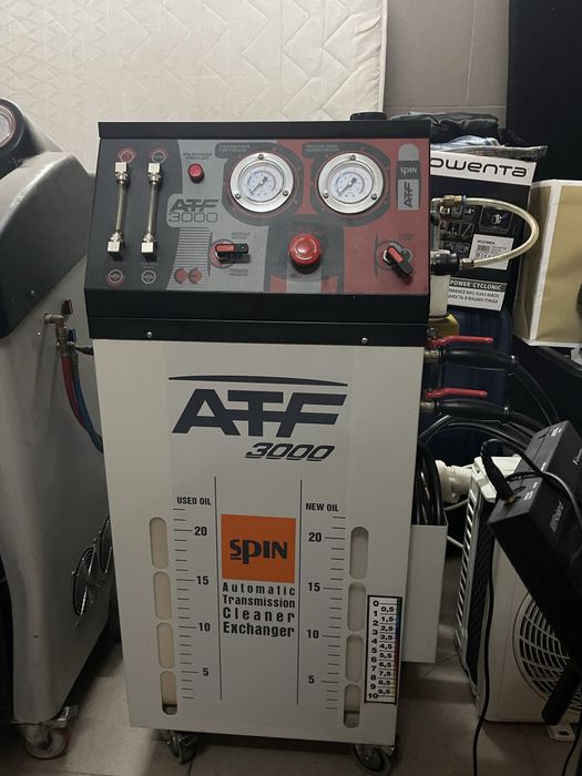 Aparat pt schimbarea si curatarea uleiului din cutiile de viteze