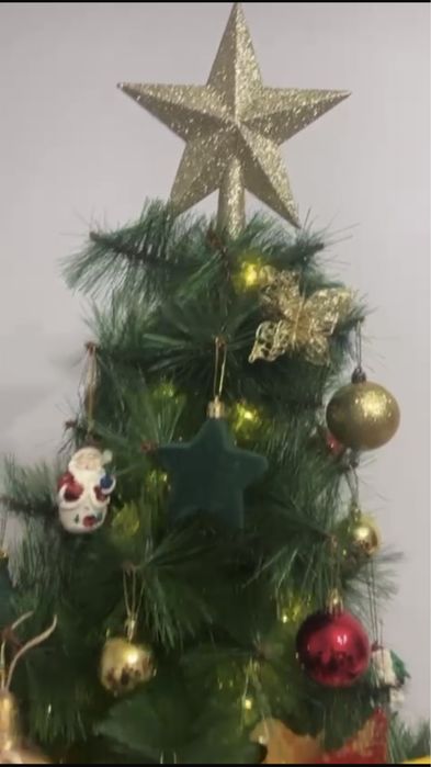 Ёлка искусственная