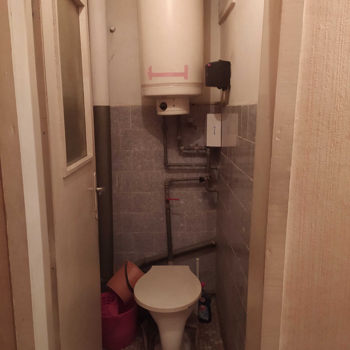 Продава се Тристаен апартамент в Плевен, Идеален център - 83 кв.м за 1446 €/кв.м - Снимка #7