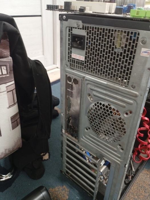 Продам 2 кампютера и каплектующие