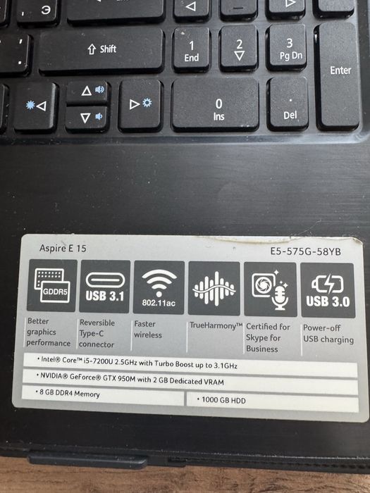 Ноутбук в хорошем состоянии с дисководом