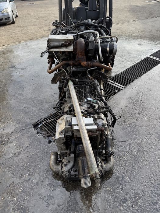 Dezmembrez  Setra , mercedes atego