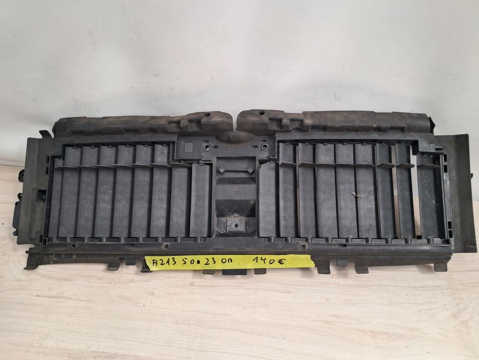 Клапи радиатор  Mercedes W213 A213 500 23 00