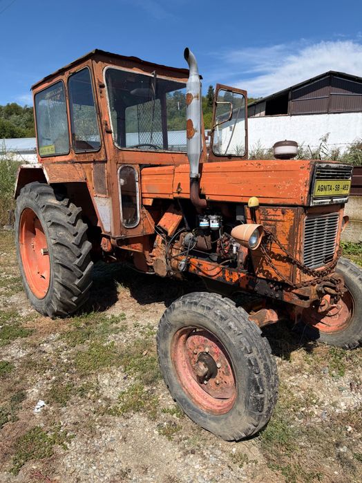 Tractor U650 în stare perfectă de funcționare.