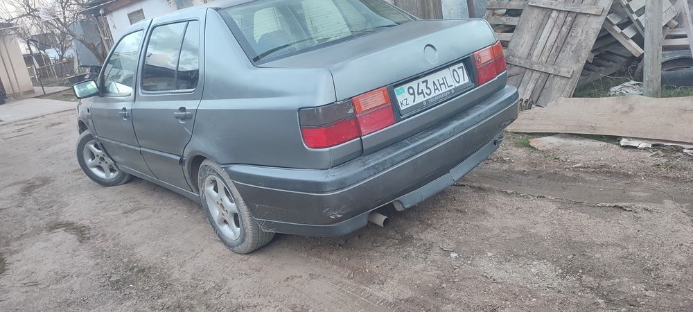 Фольксваген Венто