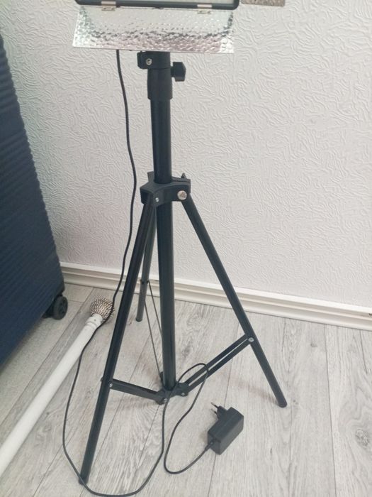 Штатив с подсветкой