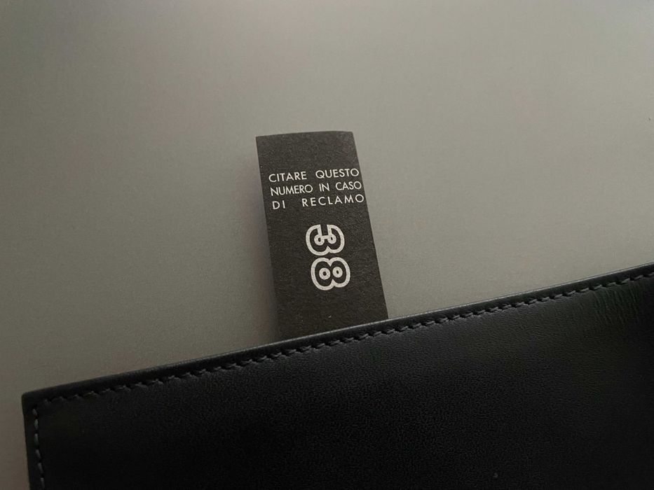 Portofel barbati piele naturala Mandarina Duck - model unicat