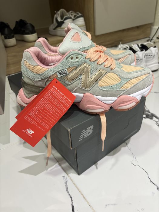 Новые кроссовки