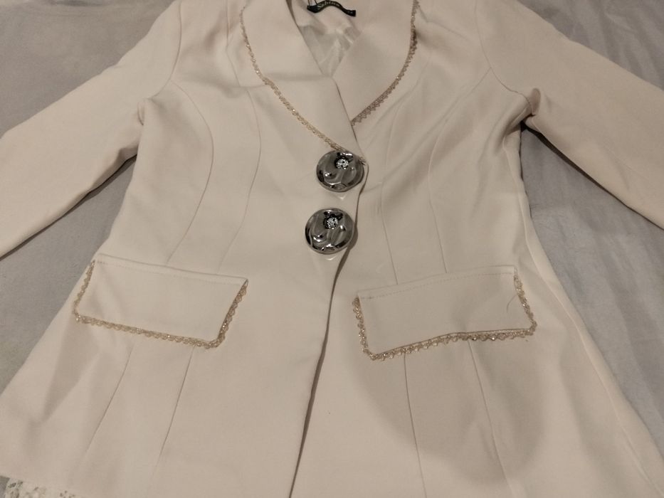 Продам женскую двойку