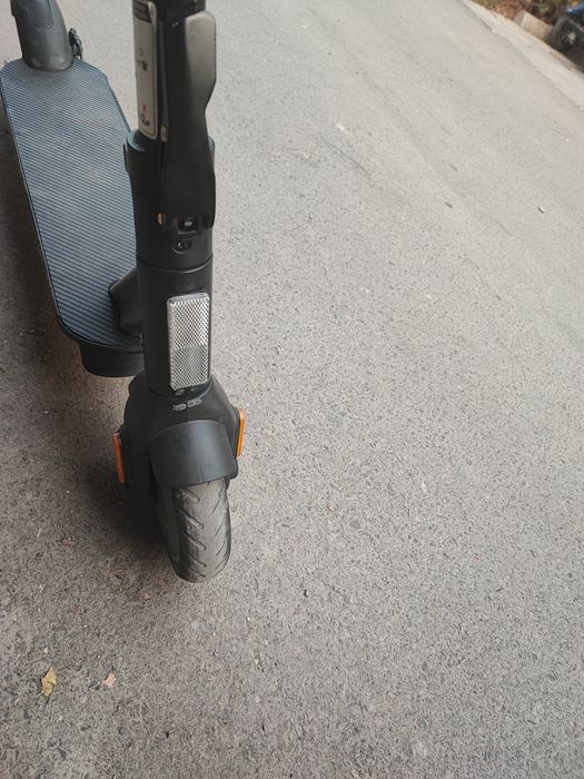 Самокат электронный Aser