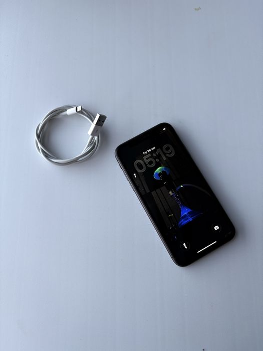 Айфон 11 , iPhone 11