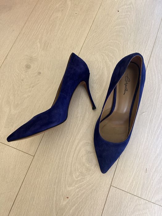 Туфли на шпильке