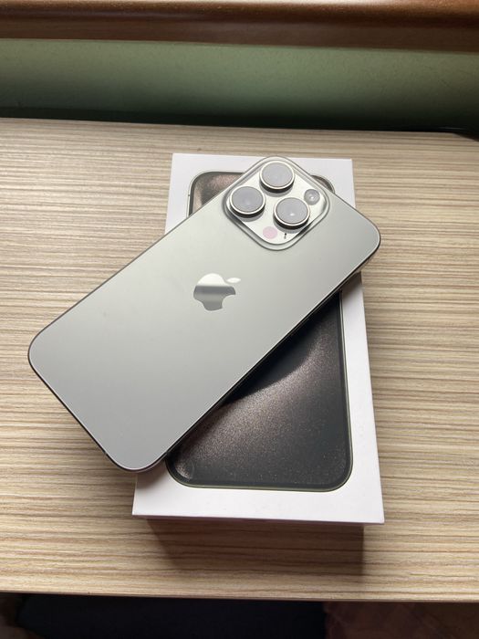 Iphone 15 pro 128 GB