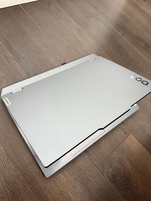 Laptop Gaming Lenovo LOQ i7-14700HX / RTX 5060 / 32GB RAM / 1TB SSD