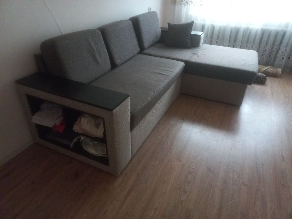 Продам диван в хорошем состоянии