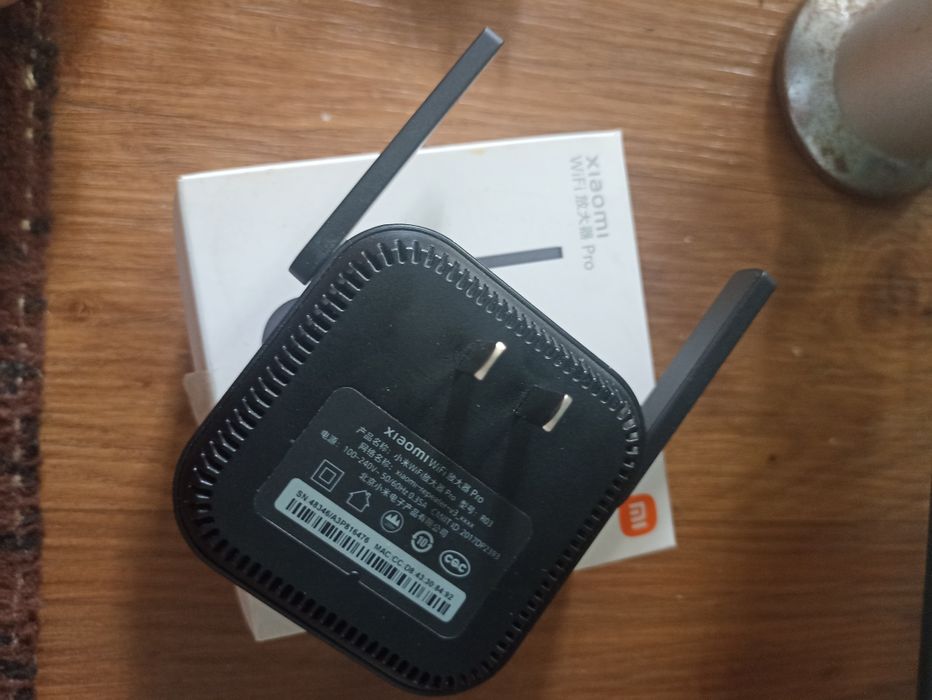 Продаю усилитель Wi-Fi Mi